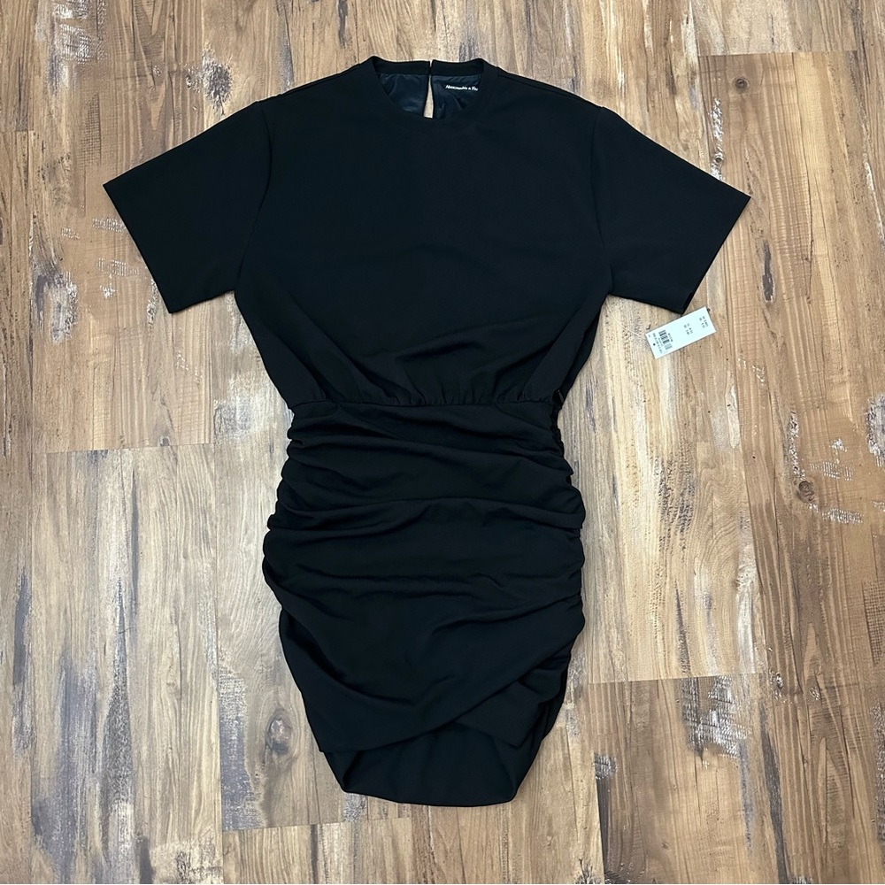 NWT Abercrombie & Fitch Black Ruched Knit Mini Dress - Picture 11 of 11
